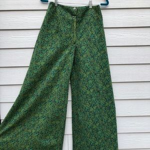 1970’s 70’s Bell bottoms palazzo paisley pants 💚